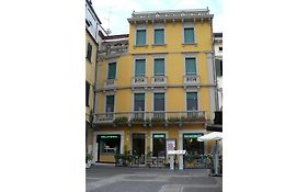 Aparthotel All'Orologio